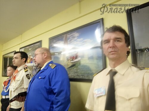 2026-02-05_18-58-22_Tug_IMG_299